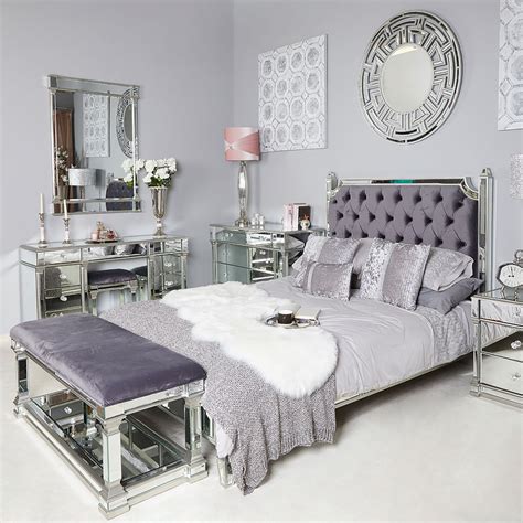 King Size Bed With Silver Mirrored Frame And Velvet Headboard