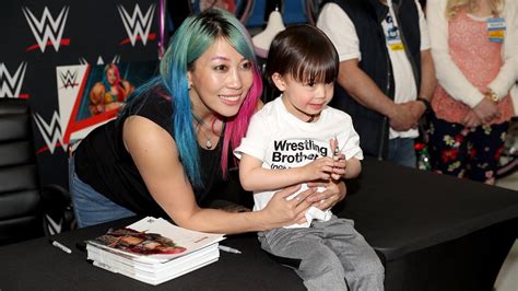 Asuka Meets And Greets The WWE Universe At Walmart In Secaucus N J Photos WWE