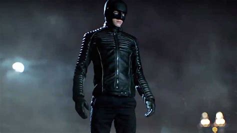 A Photo Of Batmans Batsuit In Gotham Has Leaked Online — Geektyrant