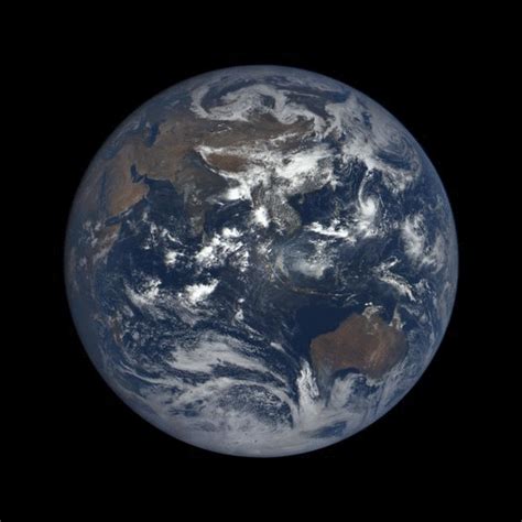 Nasa Will Release New Images Of Earth From Dscovr Mission Every Day