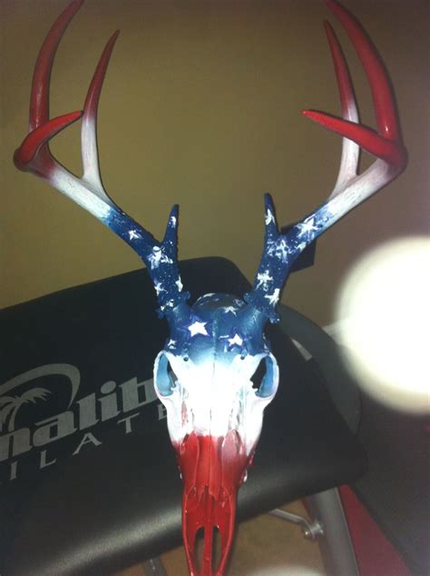 Pin By Tulobitolokito On My House Deer Skull Decor Painted Deer