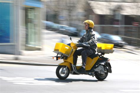 Alternative d'action pour cette fonction repousser si possible les il faut faire état du dysfonctionnement du système au personnel de la poste au moment du dépôt. L'Oxygen se répand à la Poste : Roues libres