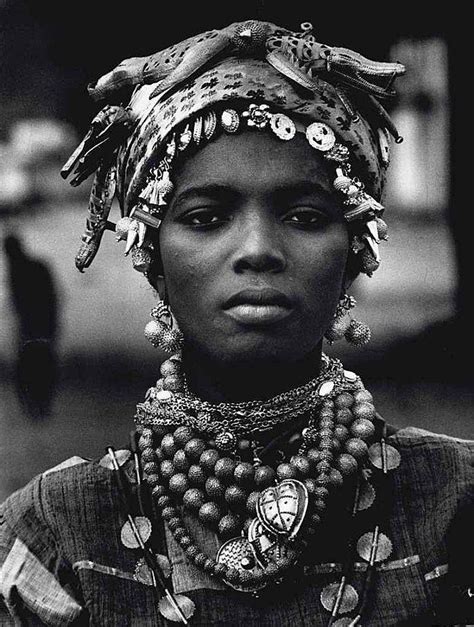 Akan Woman From The Ivory Coast African People African Beauty