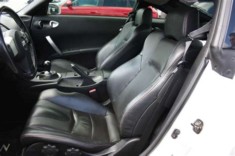 Does The Nissan 370z Have A Back Seat