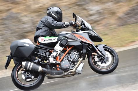 Fore and aft of that 75 degrees ktm repositioned the air intake to improve the flow of air in the combustion chamber and exhaust flow is also improved. First ride: KTM 1290 Super Duke GT review | Visordown