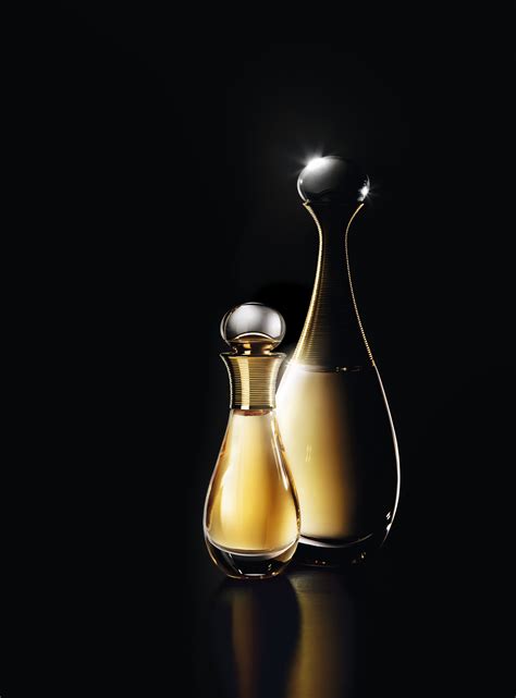 Dior Lan A Campanha Para Nova Fragr Ncia J Adore Touche De Parfum