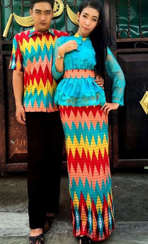 Coba tag temennya, atau komen yg lahir dibulan februari. 27+ Baju Batik Untuk Kondangan Couple, Inspirasi Untuk Anda