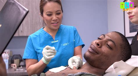 Dr Pimple Popper Shares Tv Show Preview Video Teen Vogue