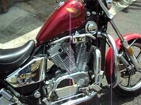 The honda shadow 750 model is a custom / cruiser bike manufactured by honda. Honda shadow 700cc 1987. - YouTube