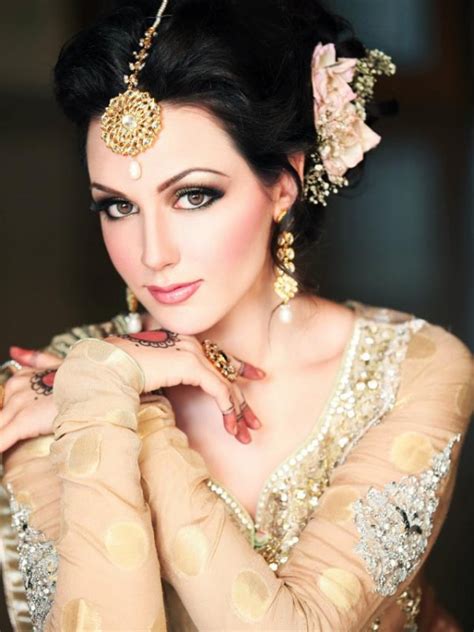 Beautiful Bridal Vol 2 ~ Pakistani Fashion Trends