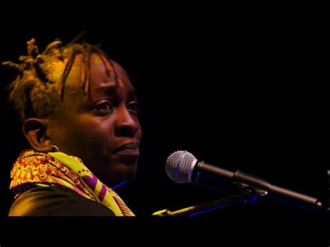 Eric Wainaina Ritwa Riaku Live At The Alliance Française De Nairobi