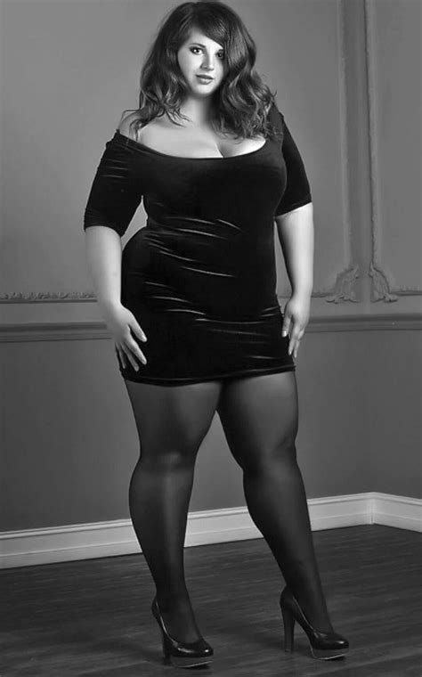 Русская толстая женщина чулках 95 фото