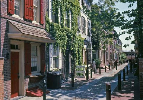 A Guide To Philadelphia Neighborhoods