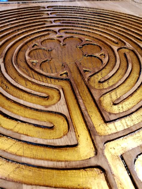 In greek mythology, the labyrinth (greek: Labyrinthe de Chartres - La Porte de Pierre