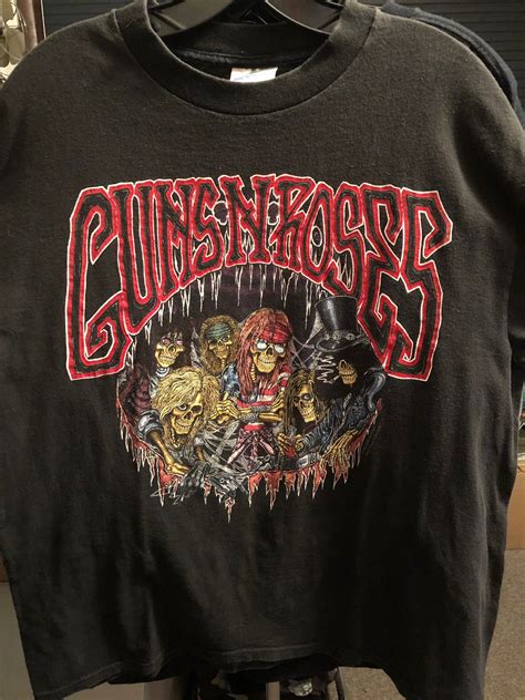 guns n roses 1991 1992 use your illusion tour shirt vintage etsy in 2020 tour shirt axl