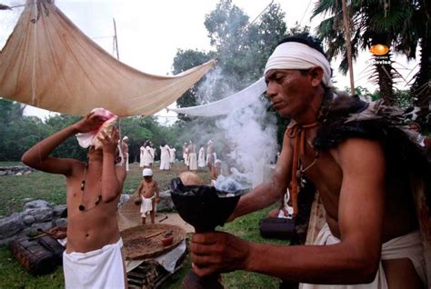 Tradiciones Maya y rituales lo que aún desconoce de ellas