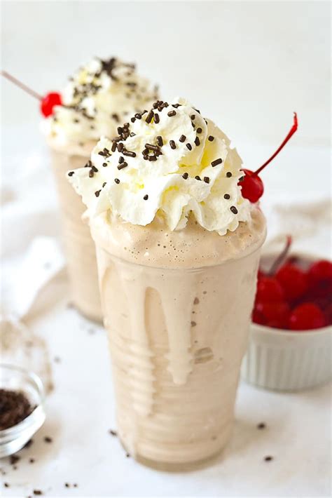 Thick Vanilla Milkshake Recipe With Ice Cream Maker