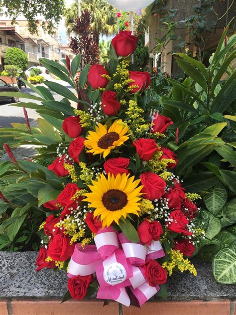 Arreglo floral al natural de cumpleaños # 34 | Floristerías en Medellín
