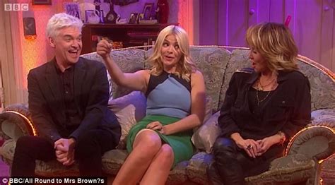 Holly Willoughby Shows Knickers On All Round To Mrs Brown Daily Mail