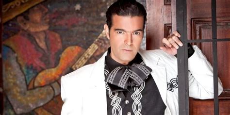 May 28, 2021 · el cantante pablo montero fue el encargado de entonar el himno nacional mexicano durante el partido de ida en la final entre santos vs. Who is Pablo Montero dating? Pablo Montero girlfriend, wife