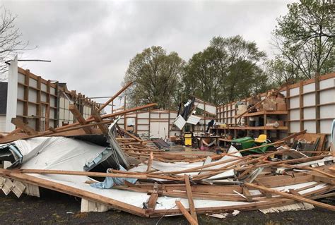 Tornado Damage In Alabama Update Latest Pictures Video Guntersville