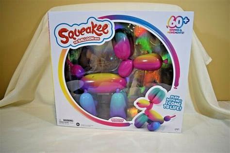 Squeakee Rainbowie The Rainbow Balloon Dog Interactive Toy New 1021w