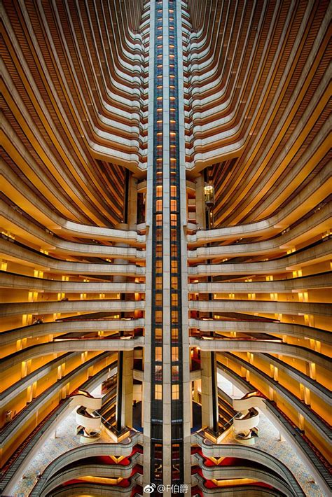 Pin By Banana On 築 Atrium Design Amazing Architecture Hotel