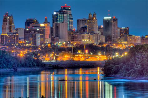 Downtown Kansas City Kansas City Mo View From Chouteau Tra Flickr