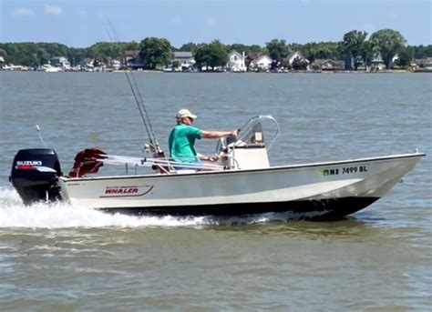 1984 Used Boston Whaler 17 Montauk Center Console Fishing Boat For Sale