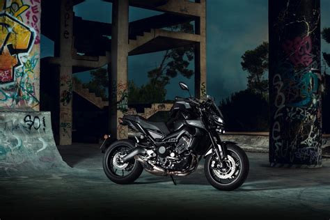 Download Motorcycle Yamaha Vehicle Yamaha Mt 09 4k Ultra Hd Wallpaper