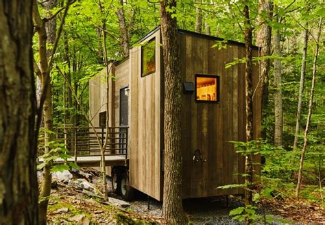 Pin By Paul Mee On Tiny Houses House In The Woods Amazing