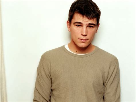 He first came to attention in 1997 for his role as michael fitzgerald in the television crime drama series cracker. 17 HD Josh Hartnett Wallpapers - HDWallSource.com