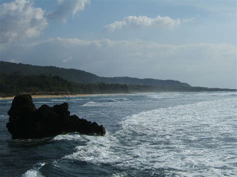 bolinao-resort-south-china-sea-pangasinan-philippines-2011-pangasinan,-south-china-sea