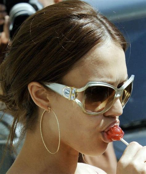 Jessica Alba Sucks On A Lollipop Rate Her Skills From 1 To 10
