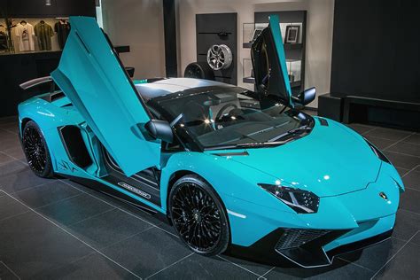 Lamborghini Aventador Lp 750 4 Superveloce Roadster首現台灣 Carstuff 人車事