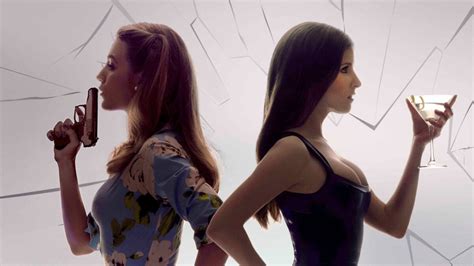 A Simple Favor Sequel Is In Development Anna Kendrick And Blake