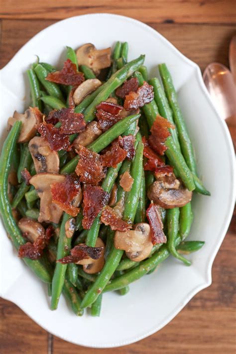 They're some of the very best side dishes for ribs. Balsamic Green Beans with Candied Bacon • Hip Foodie Mom