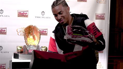 Shortstop francisco lindor and catcher roberto perez were among the american league winners as announced on espn on sunday night. Francisco Lindor Custom Glove Unboxing - 2019 Rawlings ...