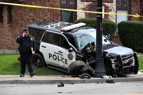 Crash Involving Police Vehicle Leaves 1 ‘critical 4 Others Hurt