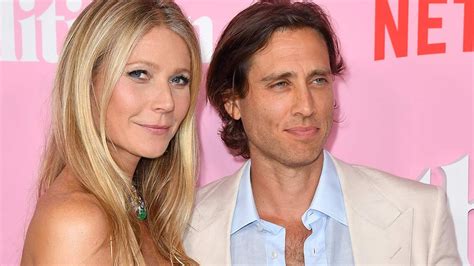 Gwyneth Paltrow Fans Disappointed Over Romantic Picnic Photo With