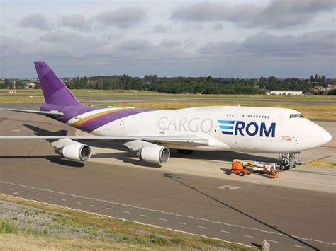 Air One Aviation Extends 747 Freighter Focus As Rom Cargo Signs