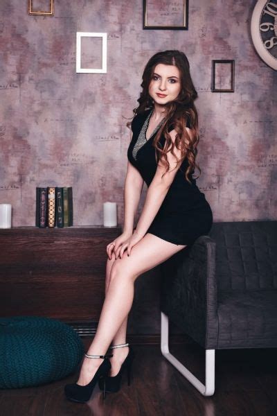 Alina 19 Years Old Ukraine Nikolaev Russian Bride Profile Meetbrides
