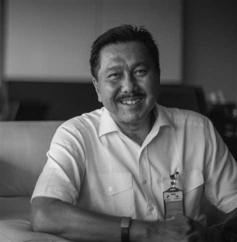 It is an old javanese term which literally means outer islands. Dr. Drs. Prasetio, Ak., S.H., M.Hum - Rayyana Komunikasindo
