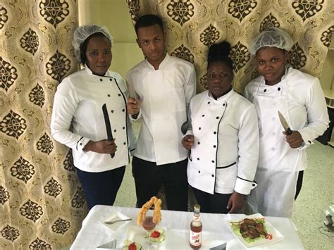 Our Food Preparation Students At The Distinction College