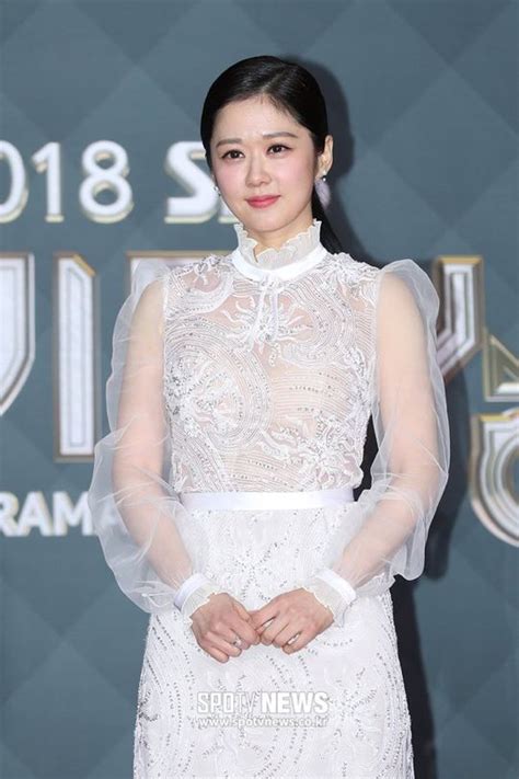 1분 하이라이트 그여자에 대해 알아야겠어 장나라x이상윤, 프라이빗 오피스 멜로! Pin by Lol on Jang nara | Wedding dresses, Dresses, Fashion