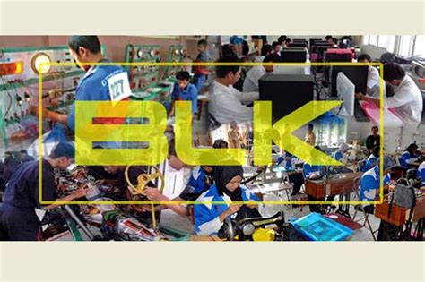 Kartu pra kerja adalah bantuan. Tolak Kartu Pra Kerja, Serikat Buruh Sulsel Minta Pelatihan...