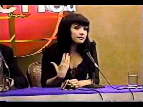 Natalia studied drama at the age of eight and at twelve started auditioning for advertisements. Natalia Oreiro in Peru - 2000 - YouTube