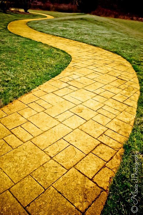 Pin By Emily On Underfoot Brick Road Yellow Brick Road Wizard Of Oz