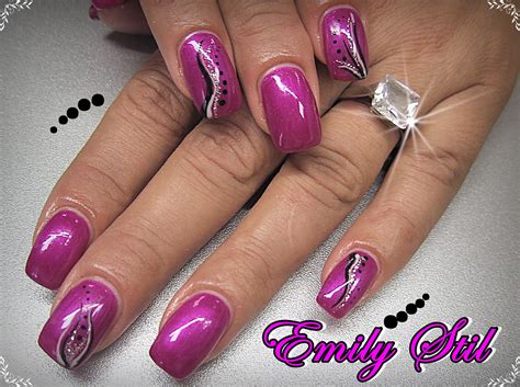 Maybe you would like to learn more about one of these? Manikura i geliranje | Emily Stil kozmetički salon Split
