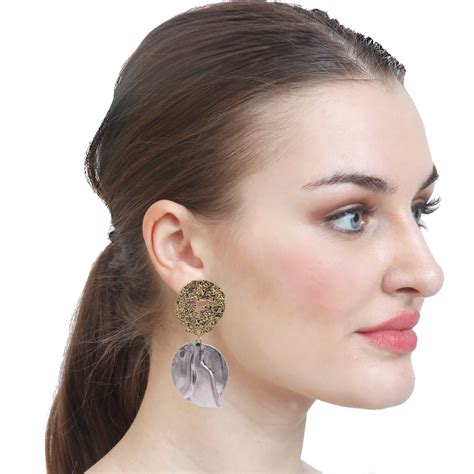And is located at 407 south plank road, newburgh, ny 12550. Razzle Dazzle Shine Earrings | Wonder Wardrobes